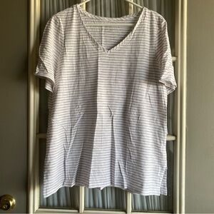 Chico's White and Tab Striped Vneck Top